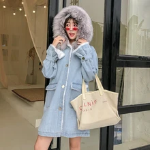 Джинсовая куртка Женская свободная зимняя плюс бархат толстый меховой воротник Корейская версия длинная секция с капюшоном хлопковая одежда для женщин