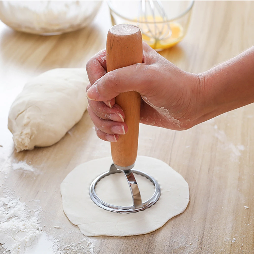 Round Ravioli Stamp Pasta Cutter Cake Pasta Mould Make Ravioli At Home Pastry Round Ravioli Stamp Pasta Cutter Cake Pasta Mould Make Ravioli At Home Pastry