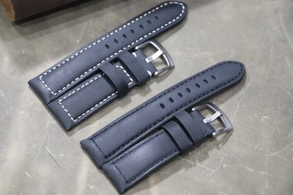 

Handmade 22 24 mm high quality black Watchbands Retro Genuine Leather Universal thick Men's Watch Bands motion Straps Wristband
