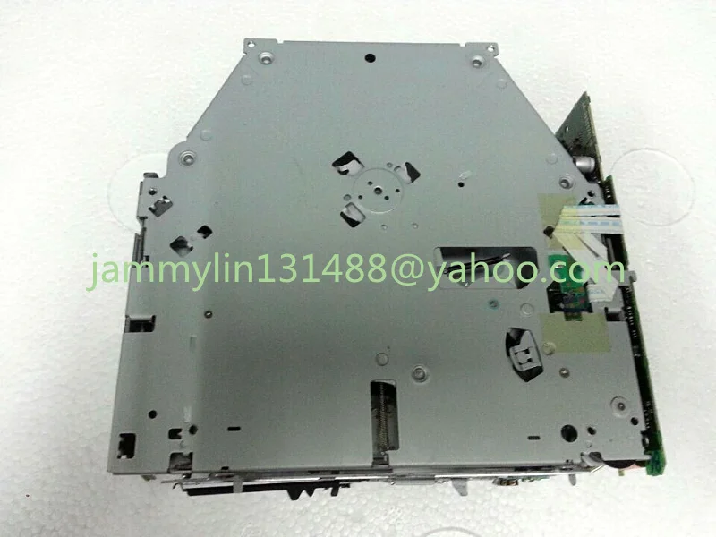 Alpine 6 DVD's Mechanism DZ63V11B.jpg