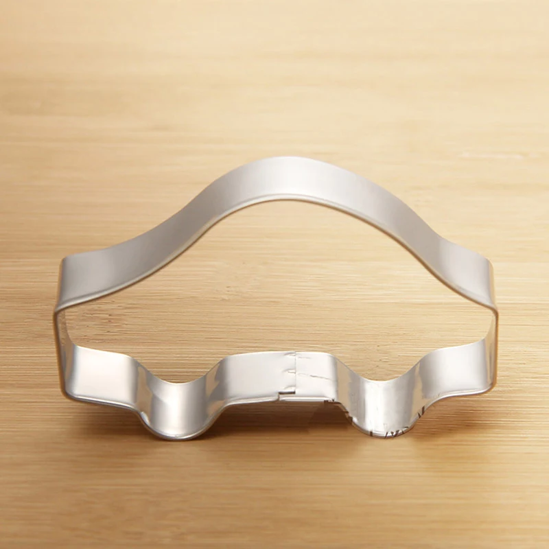 1pcs-set-Cookie-Cutters-Stainless-Steel-Cake-Mold-Bakeware-Fondant-Cake-Decorating-Tools-Car-Shape-Kitchen