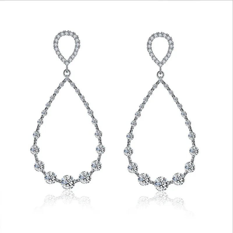 

Korean temperament versatile micro-set shiny AAA zircon drop earrings Simple and delicate geometric 925 needle earrings