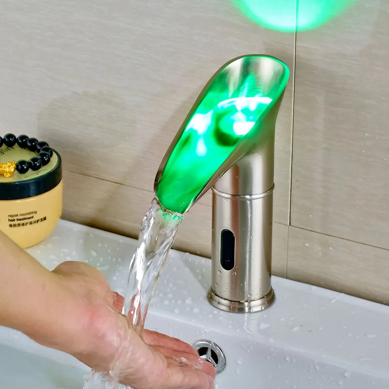 

Nickel Brushed Finished Countertop Bathroom Sink Faucet Sense Faucet with LED Light