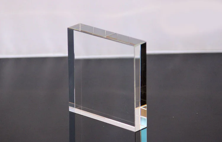 

Small 20mm thick transparent acrylic block brand display logo brick ring jewellery stand base clear blank panel