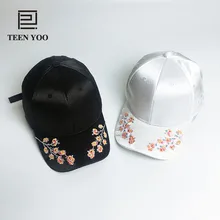 Модные солнцезащитные очки в стиле ретро с Китая женская, в национальном стиле Бейсбол шляпа сливы атлас с вышивкой Snapback шапки женский Повседневное Спорт на открытом воздухе шляпа