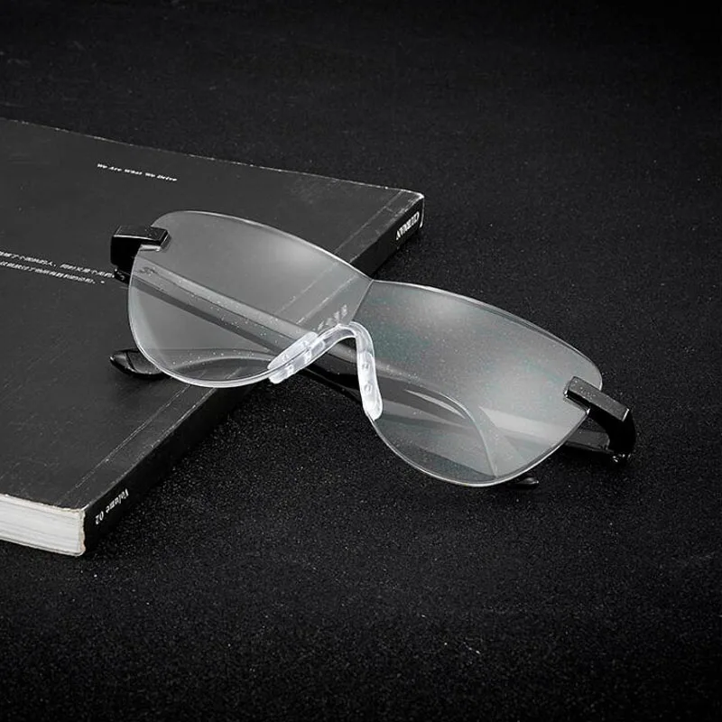 Glasses Magnifier 1.6X Reading Glasses Magnifying Glass Anti-Fatigue Eye Protection Magnifier HD Reading Unisex Magnifier