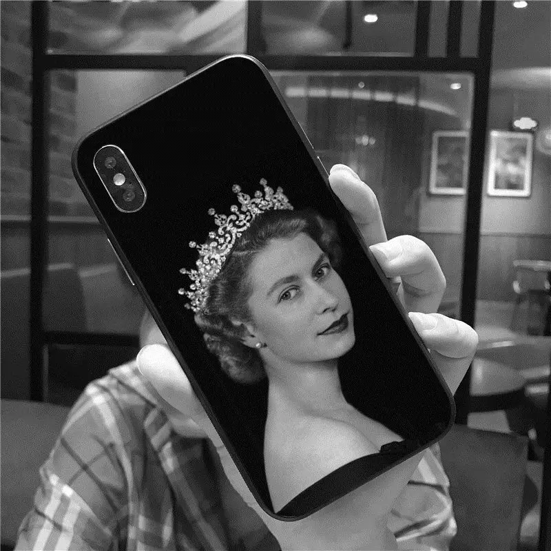 The Queen Elizabeth II Princess Solid
