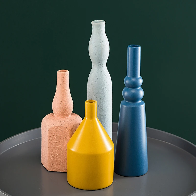 

Europe Molandi Ceramic Vase Creative Fashion Tabletop small vase Dried flower containers Home TV cabinet model room decoration