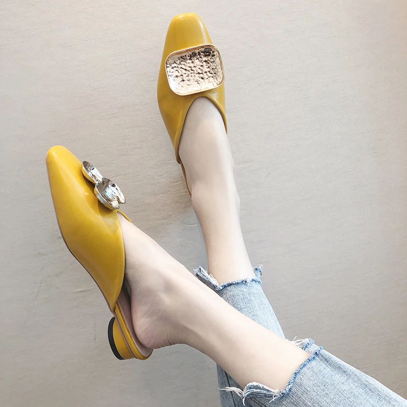 

2019 Fashion Women summer Brand woman Mules PU Leather Round Heel Slip On Flip Flops Women Slipper S80084