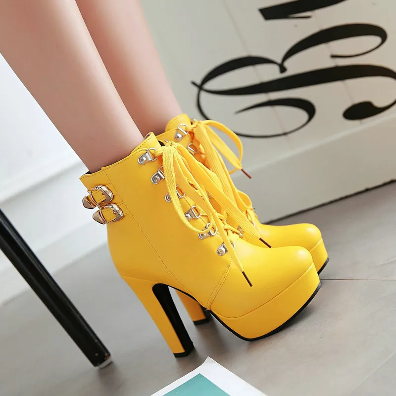 Женские зимние ботильоны на платформе и высоком квадратном каблуке; модная женская обувь на шнуровке с круглым носком; Цвет черный, желтый, белый, коричневый - Цвет: Цвет: желтый