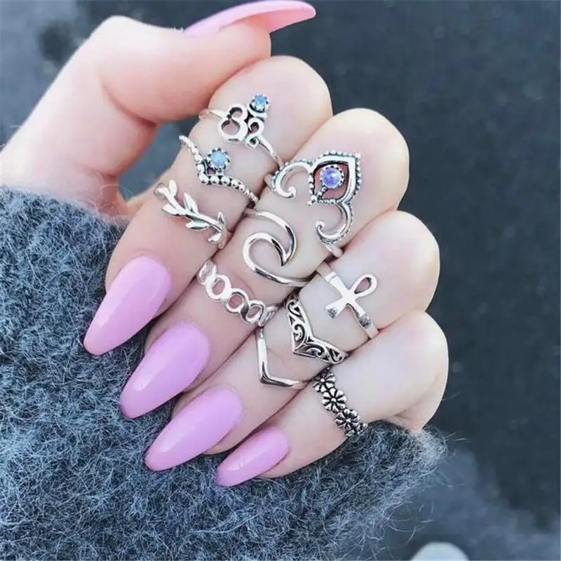 

10 PCS/set Women Vintage Crystal Hollow Out V-shaped Flowers Shape Finger Ring