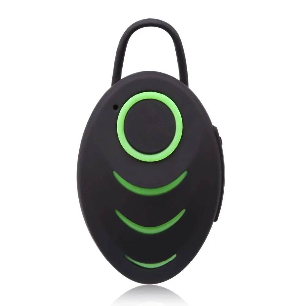 green earphone