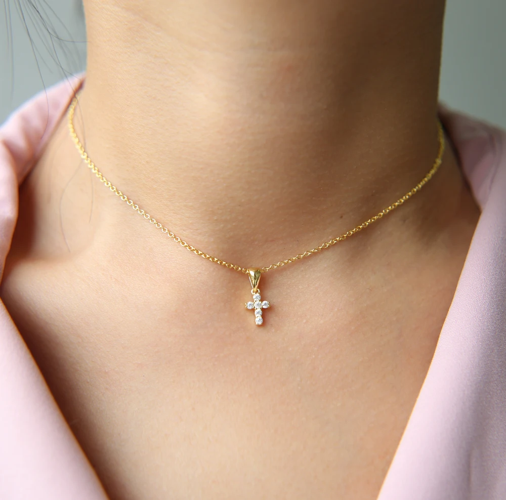 

2019 High quality 925 sterling silver pave AAA cz tiny cute cross pendant necklaces For Woman Mini Charm Pendants Bijoux Jewelry
