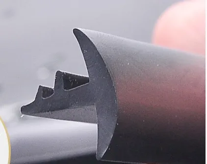 

1.6m EDPM Noise Insulation Soundproof Dustproof Sealing Strip Rubber for Auto Car Dashboard Windshield Edges