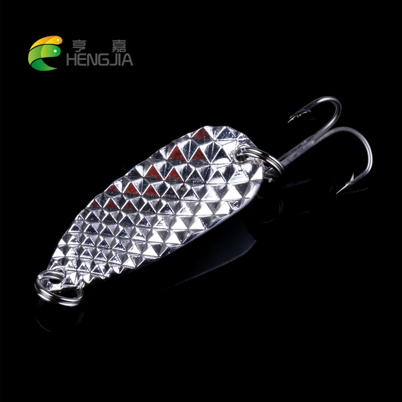 

HENGJIA 1PC hard metal spinnerbaits diamond spinner spoons blade sequins sea fishing lures pesca fishing tackles