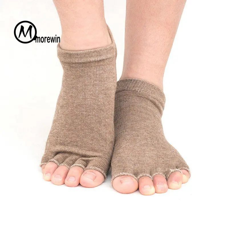 Women Half Toe Yoga Socks Nonslip Peep Toe Antislip Pilates Ankle Grip Durable Open Half Five