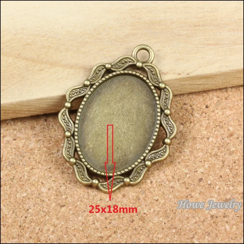 Vintage 10 pcs daintiness Oval frame Pendant Antique bronze Zinc Alloy