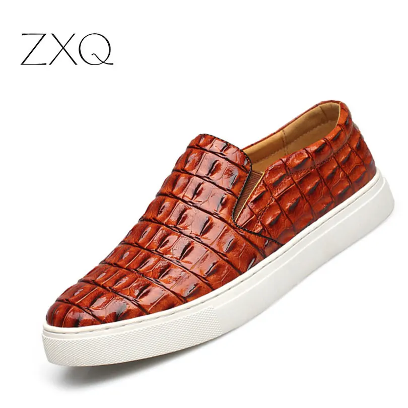 

ZXQ 2018 Men Shoes Luxury Split Leather Casual Driving Shoes Crocodile Design Men Loafers Moccasins Italian Oxford for Men Flats