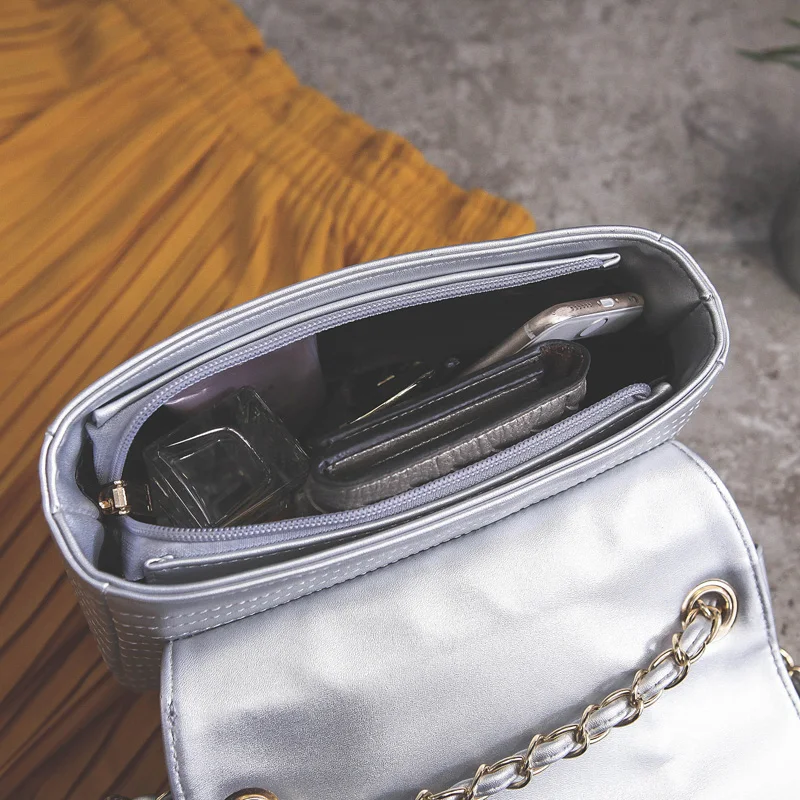  New European Brand Designer Chain Motorcycle Bags Women Clothing Shoulder Rivet Jacket Bags Messeng - 32815456043