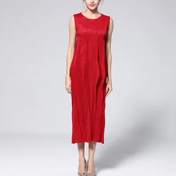 

LANMREM 2020 Summer New Fashion Casual Women Loose Plus Round Neck Sleeveless Solid Color Pleated Chiffon Dress TC244