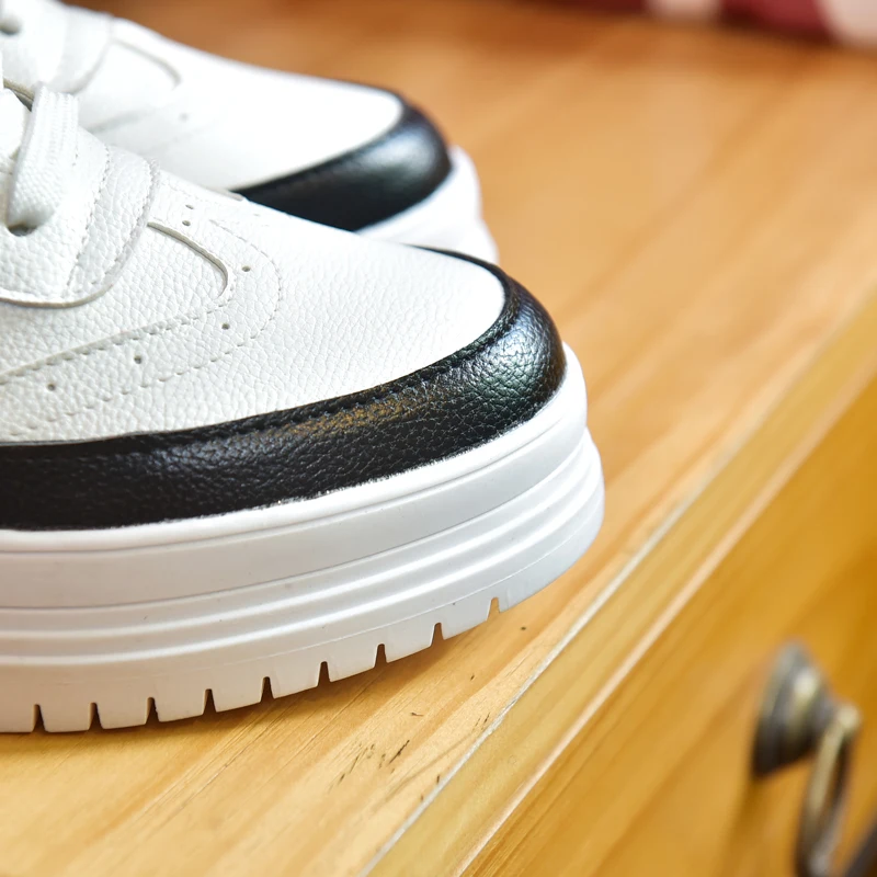 sandals shoes
