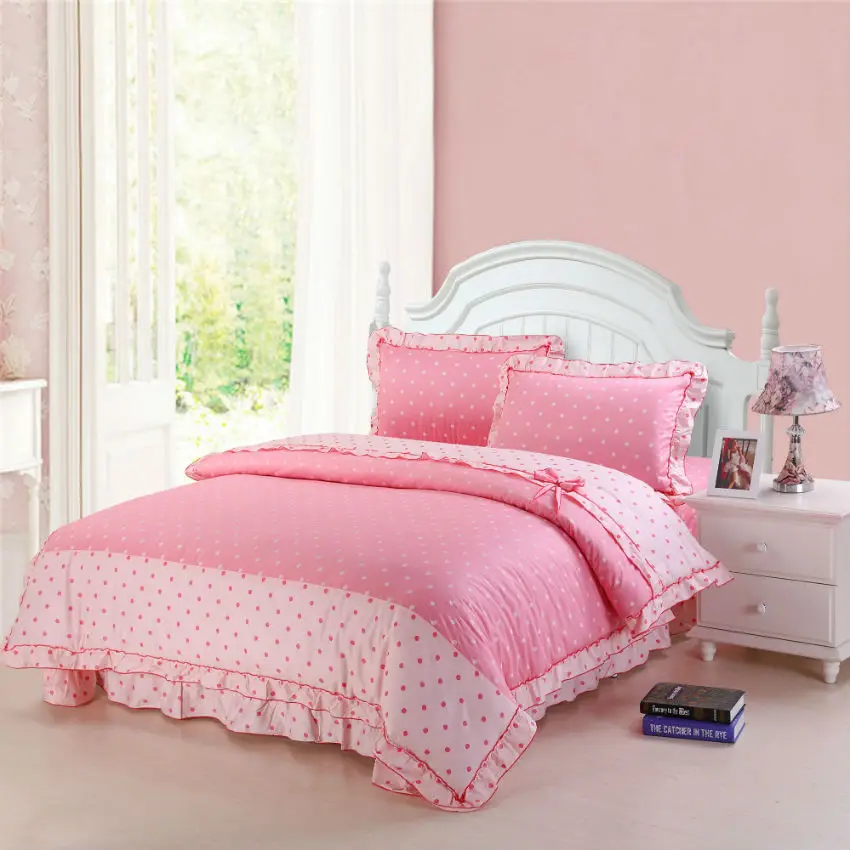 Switching bed sheets is not only important for decorating, but it's also essential for keeping you cozy every season. Sears carries sheet sets for every season. When there’s frost on the windows, envelop yourself in heavy, rich, sateen sheets.