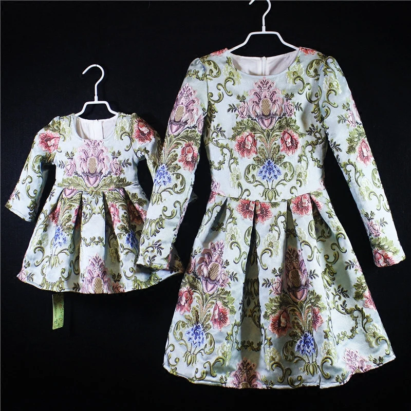 

Brand design embroidery dress women 3XL girls 1Y-16Y baby girl party dress family matching outfits mother and daughter dresses