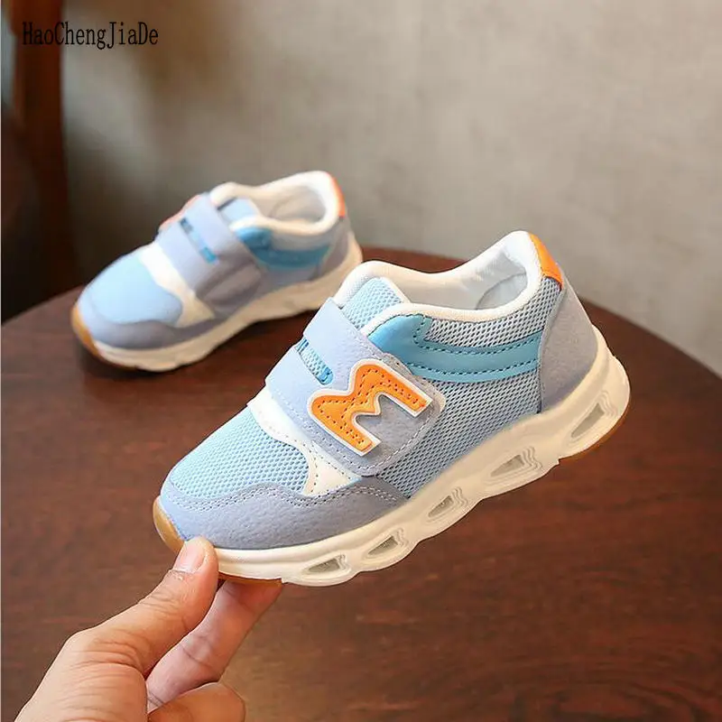 جديد أزياء الربيع الأطفال متوهجة حذاء رياضة أحذية رياضية الخريف الاطفال مضيئة أحذية للبنات شقة الصبي أحذية حجم 21-30