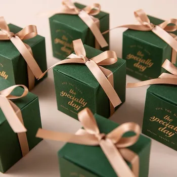 

20pcs/lot Green Square Wedding Favor Gift Box Gold Foil Party Candy Bags Chocolate Boxes 6.5x6.5x6.5cm Wedding Candy box