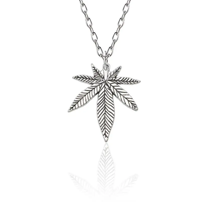 

Hemp Leaf Necklace Accessories Individual Maple Plant Leaf Pendant Wild Clavicle Chain Charm