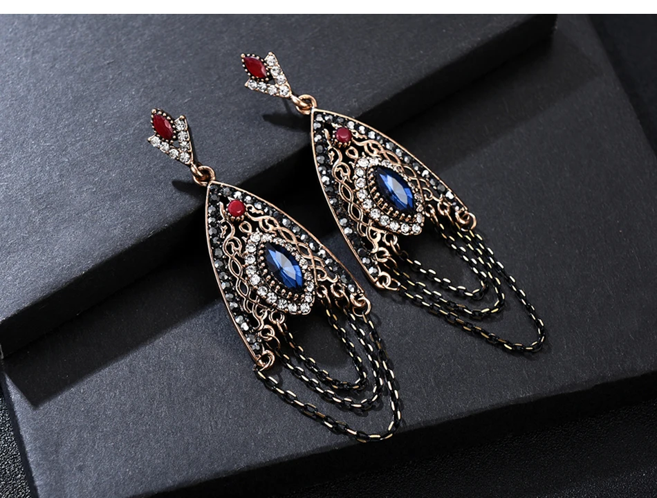 vintage-earrings-with-chain_02