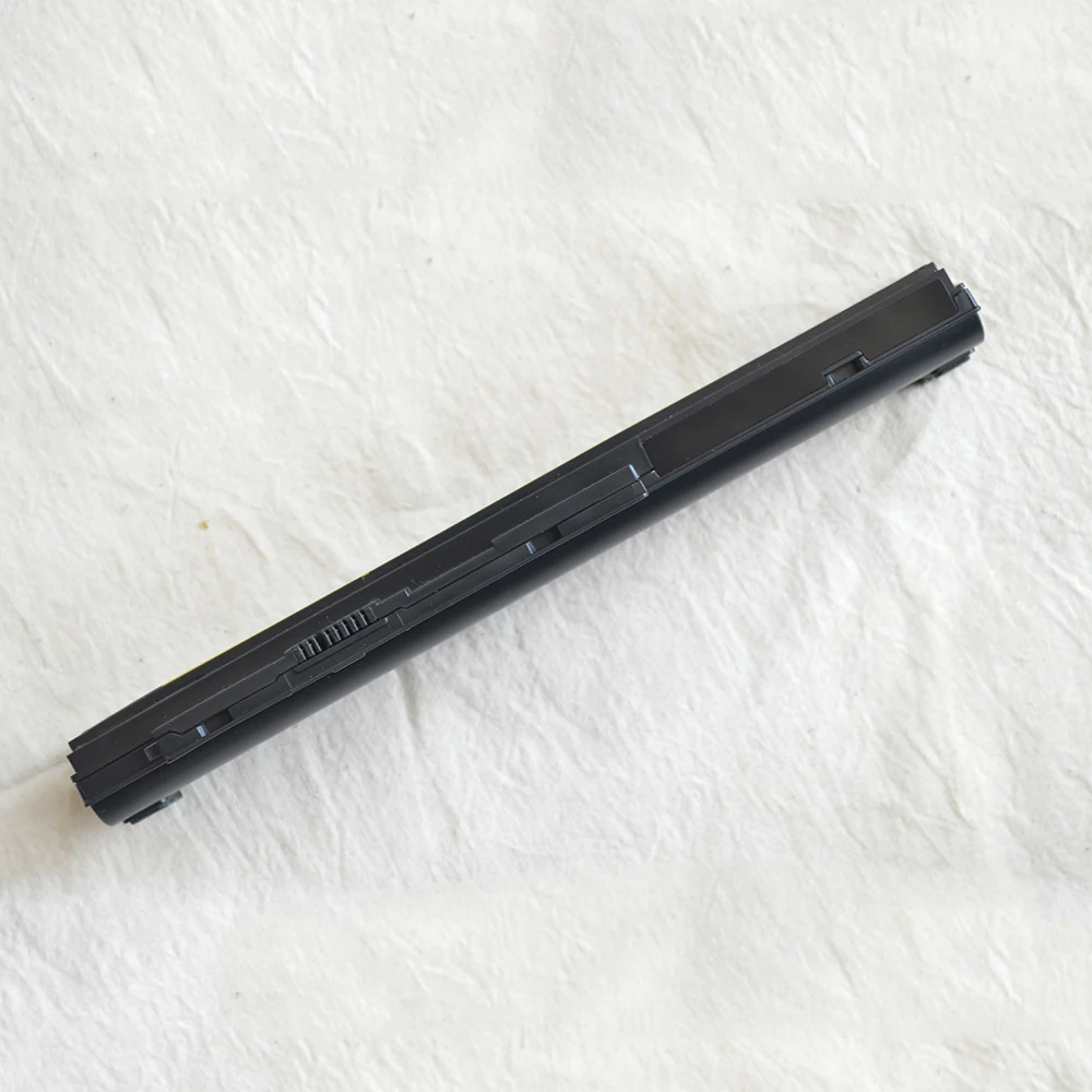 X220 11.1V 4400MAH (3)
