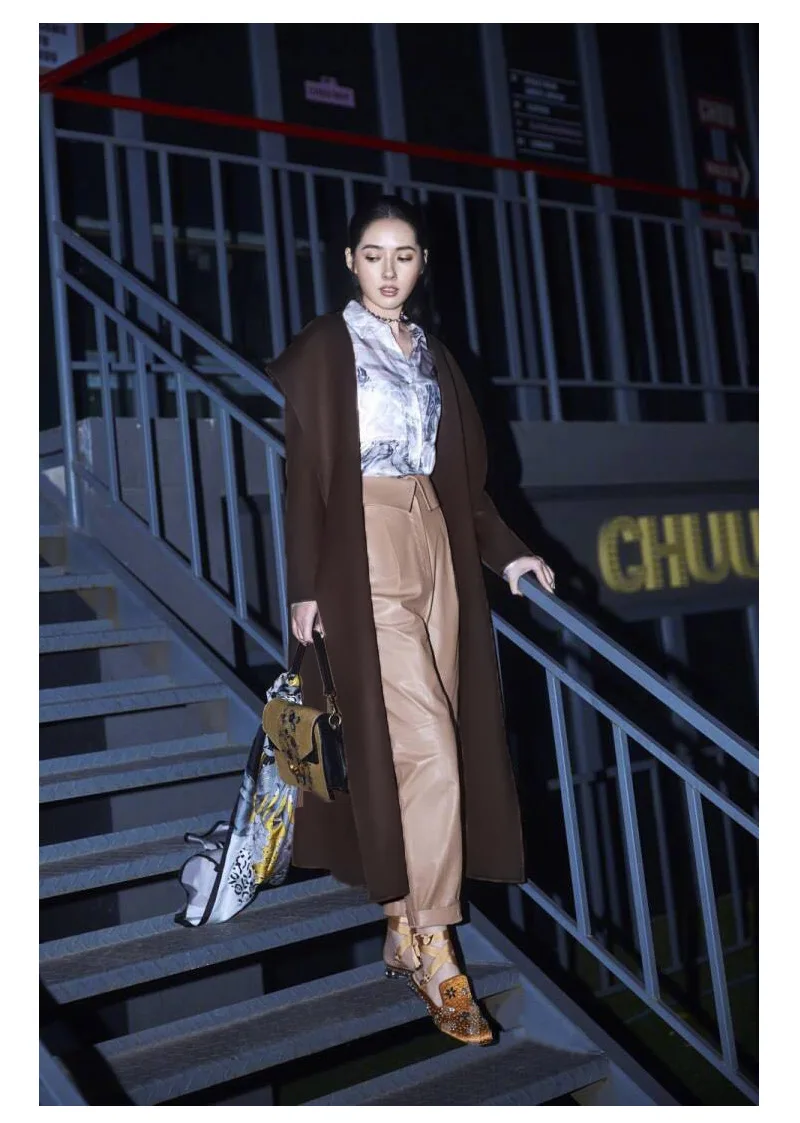 Noir À Capuchon brown brick blanc Survêtement Concepteur Solide 2018 De Marque 100 Red Haute Qualité Manteau camel Nouveau Mode Laine Couleur Femmes Étoiles Femelle w6qUTHOO