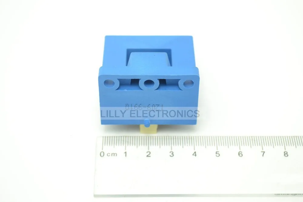 

HK2015 Open-loop Hall Current Sensor 400A/4V 3000V (RMS) DC-50KHZ