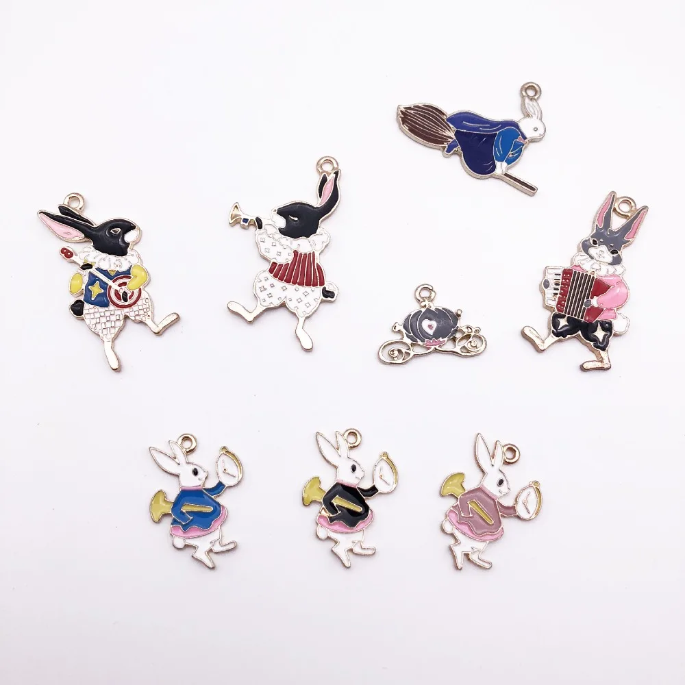

10pcs DIY Enamel Alice Rabbit horn guitar Accordion Music Band charms Golden Alloy Hanging pendants Korean Jewelry Accessories