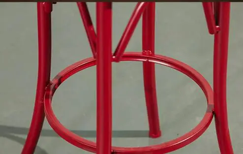 Spin the chair.. Desk chair high chair. American vintage old iron bar chair001 Spin the chair.. Desk chair high chair. American vintage old iron bar chair001