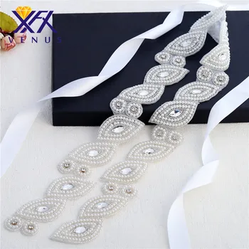 

XINFANGXIU wholesale Clear beads pearls white appliques trims leaf shape trims appliques for dress garment belts decorations