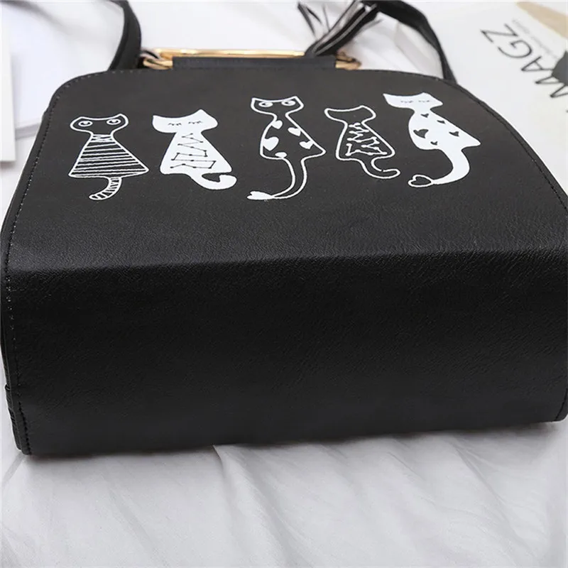 33 - XYM70728908_20170728050812479