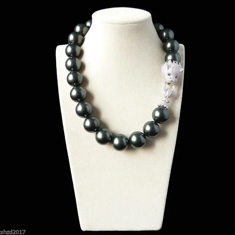 

A HOT 20mm black green shell pearl inlay zircon leopard head LUXURY necklace