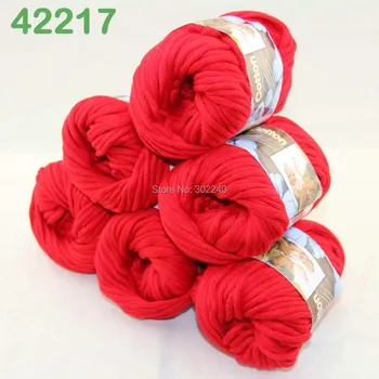 

LOT of 6 Balls X 50g Special Thick Worsted Cotton Knitting Yarn Red 2217