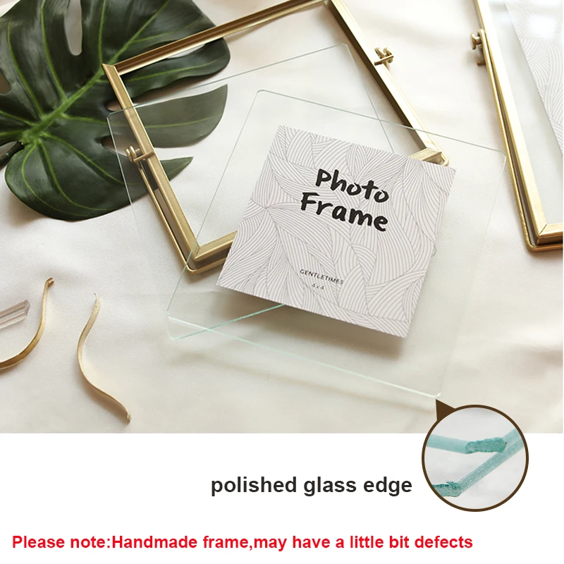 Gold Metal and Glass Photo Frame Folding Wire Desktop Picture Brass Frames for Portraits and Landscape