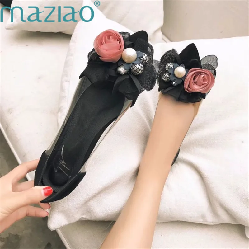 

Flower Appliques Flats Leather Slip-on Pointed Toe Shoes Shallow Mouth Casual Slip on Comfortable Soft Shoes MAZIAO