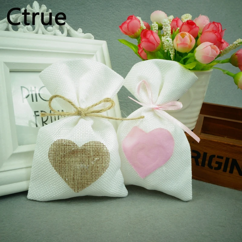 20pcs/lot Linen Candy Bag Gift Bags With Heart Vintage Wedding Pouch Favor Bags Rustic Wedding