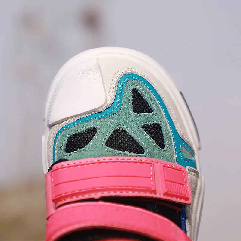 Цветные кроссовки для мальчиков и девочек, повседневные кроссовки с двойными ремешками для малышей, маленьких и больших детей, детская школьная легкая модная обувь