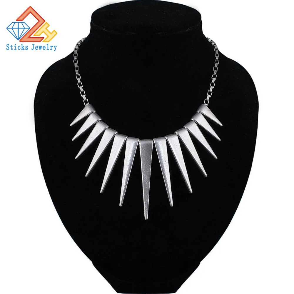 

New European Rivet Retro Style Alloy Necklace Rivet Punk Necklace Accessories Women Free Shipping