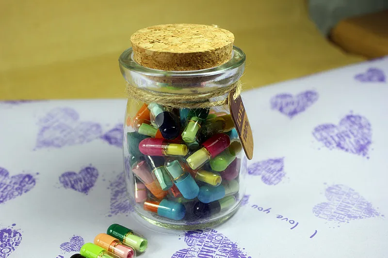 

Free Shipping(500 pcs/package)South Korean Mix Color Handcraft Love Note Pill DIY Paper Decoration Wishing Bottle Gift