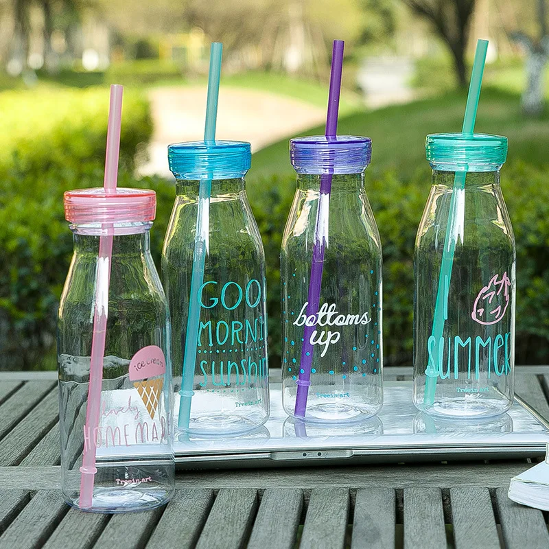 бутылочка для коктейлей с трубочкой. стеклянная бутылка с трубочкой. бутылка прозрачная с трубочкой. стеклянные бутылки с трубочкой. стеклянные бутылки с трубочкой.