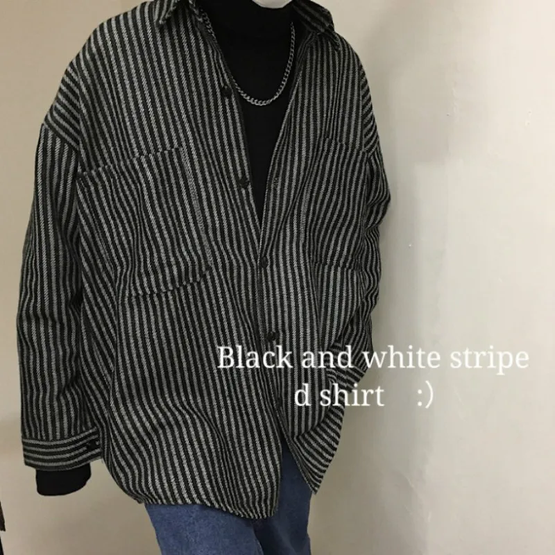 2018 New Style Men's Black And White Striped Printing Coats Long Sleeves Shirts Thickened Wool Loose Jacket Plus Size M-XL
