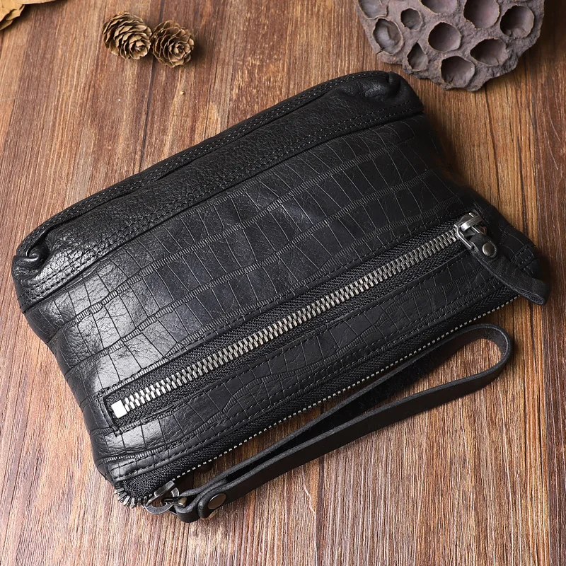 AETOO Original vintage leather clutch bag Men  first layer leather handbag Multifunctional Clutch soft leather men