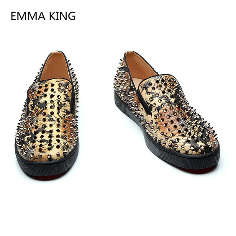 

Brand Silver Spike Rivets Men Shoes Leather Luxury Prints Dress Wedding Shoes For Men Slip On Rihanna Casual Man Loafers Shoes